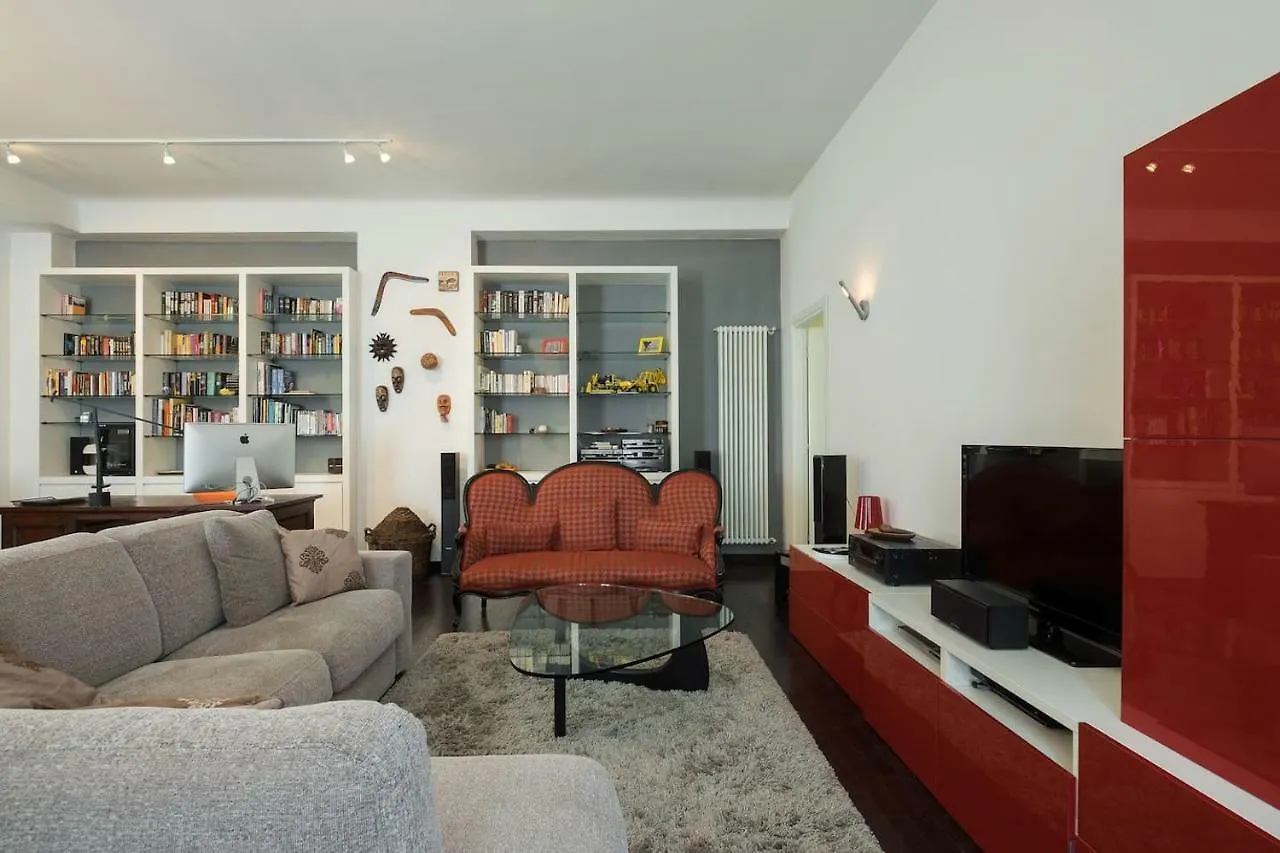 Flatty Apartments - Stelvio Milão